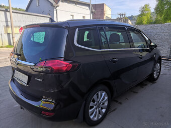 Opel Zafira Tourer - 3