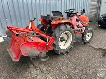 Kubota B52 - 3