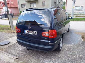 Predám VW Sharan 1,9 TDI r.v.2007 85kw - 3