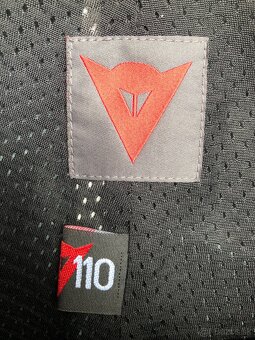 Nové kožené a látkové motonohavice Dainese - 3