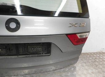 BMW X3 E83 2003- 5. piate kufrové dvere - 3