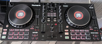 Numark Mixtrack Platinum FX Záruka 2,5 rok - 3