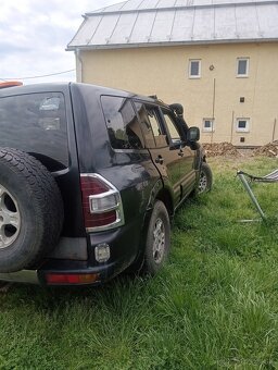 Predám Pajero - 3