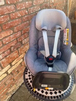 Autosedacka Maxi Cosi + Zakladna 2way Fix - 3