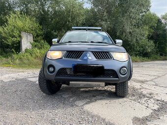 Mitsubishi L200 - 3