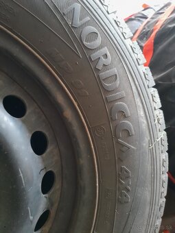 215/65 R16 - 3