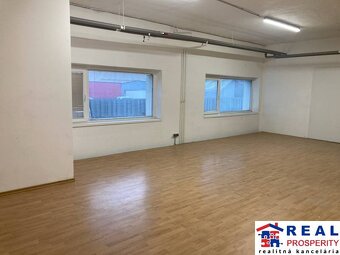 STROJNÍCKA: VOĽNÉ OBCHODNÉ priestory 48 m2 - PRÍZEMIE - 3