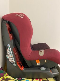 Predám autosedačku Romer - 3