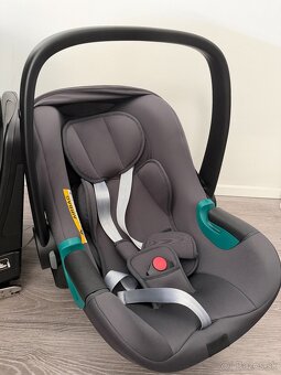 Britax Romer vajicko + autosedacka + isofix base (0-4r) - 3