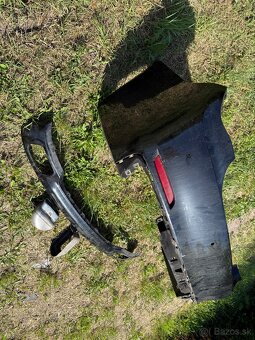 Predám zadný nárazník BMW f01 - 3