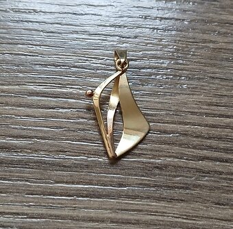 Zlatý dámsky prívesok - 3