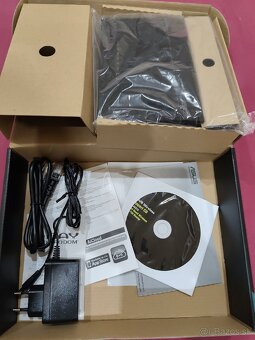 Router Asus RT-AC51U - 3