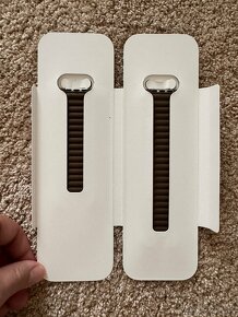 Apple Watch 45mm Taupe Magnetic Link - M/L - 3