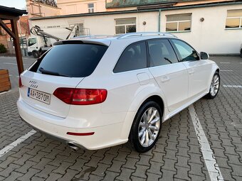 Audi A4 B8 3.0TDI AllRoad Quattro SLine Automat - 3