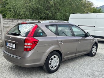 Kia Cee´d SW 1.6 CRDi VGT 16V 90k EX - 3