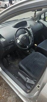 Toyota yaris 1.4 D - 3