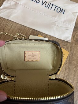 Louis Vuitton - 3