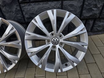 5x112 R17 VW Montana Tiguan - 3