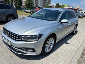 Volkswagen Passat Variant 2.0 TDI EVO Business DSG - 3