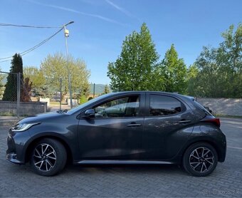 Toyota yaris 1.5 dynamic force, 2021 - 3