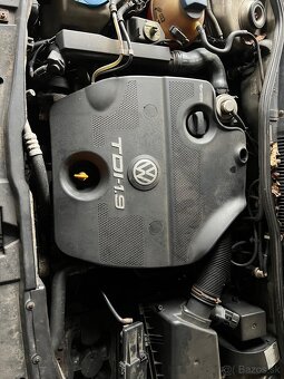 Predám náhradné diely na Volkswagen golf 4 1,9tdi - 3
