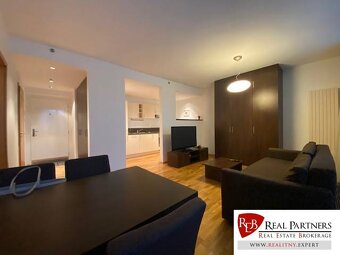 Prenájom 2 izbový byt, 58 m2,River park,Dvořákovo nábrežie,S - 3