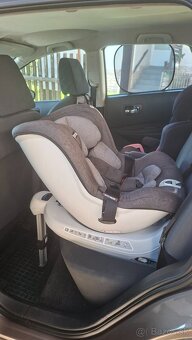 PETITE&MARS Autosedačka Reversal II Isofix Grey 0-18 kg - 3