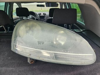 Originálne radio VW a predné halogénové svetla vw golf V - 3