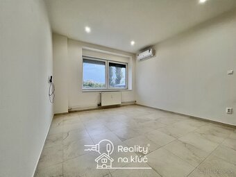 Na prenájom elegantný čiastočne zariadený veľký 2-izbový byt - 3