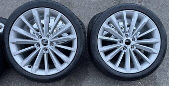 Phoenix-Silber Trinity silber orig.skoda Superb3V 5x112 8jx - 3