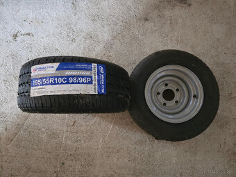 Nebrzdená náprava Knott - VG13-M - 3