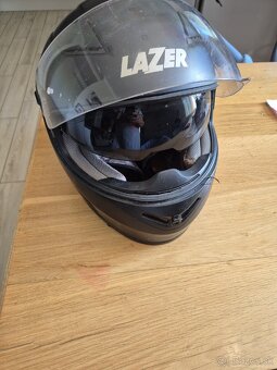 Prilba Lazer - 3