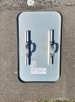 Značka vyhradené parkovanie ŤZP - invalid komplet - 3