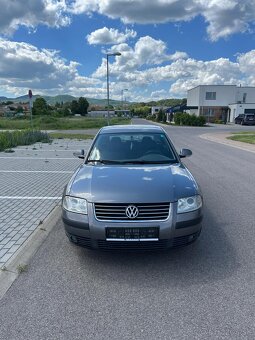 Volkswagen Passat 1.9 TDI Business - 3