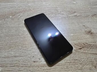 Samsung A12 128gb modry ma len jemne znamky pouzivania telef - 3