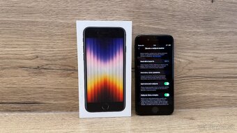 Apple iPhone SE 2022 128GB Midnight - 3