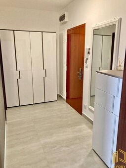 NA PREDAJ 1 - IZB. BYT (37m2) BRATISLAVA , MAMATEYOVA UL. - 3