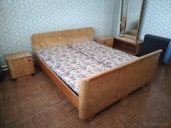 Skrine, zrkadlo, nočné stolíky - 3