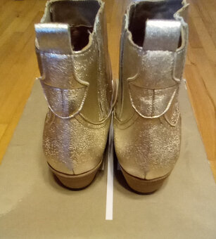 JD Julie Dee Celokožené Kotníkové Čižmičky Veľkosť 39 - 3