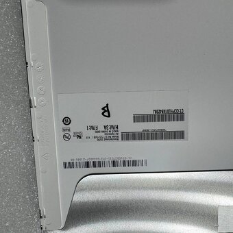 Predám obrazovku do notebooku 15,6" LED display 40pin - 3