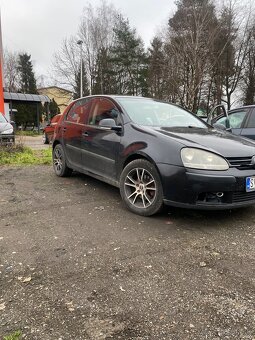 Predám VW Golf V 1.4 (55 kW). - 3