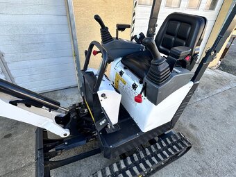 Predám minibager zn. Bobcat E 10 Z - 3