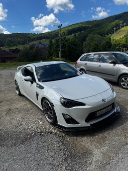 Toyotu GT86 (2013 | 147 kW | len 112 000km) - 3