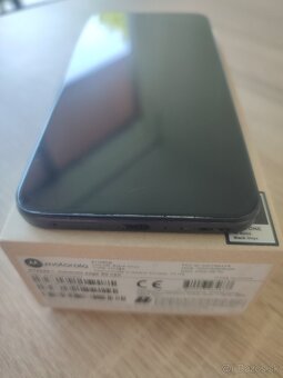 Motorola Edge 30 Neo 8GB/128GB - 3