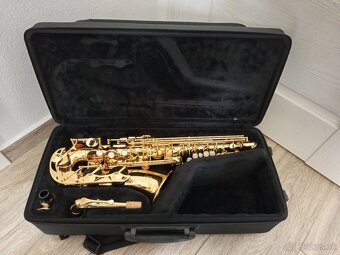 Saxofón Yamaha 280 - 3