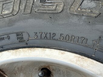 37x12.5 R17 - 3
