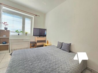 Predaj Podhájska- rodinný dom, 2 x chata a 4 x apartmán - 3