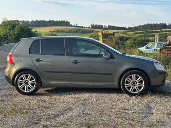 Volkswagen Golf 5 1.9TDi 77KW - 3