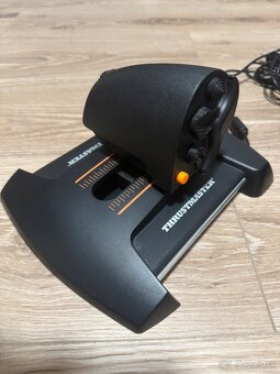 Predám Thrustmaster T.Flight Hotas + pedále TFRP – Kompletná - 3