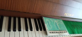Hudba Pianino Petrof - 3